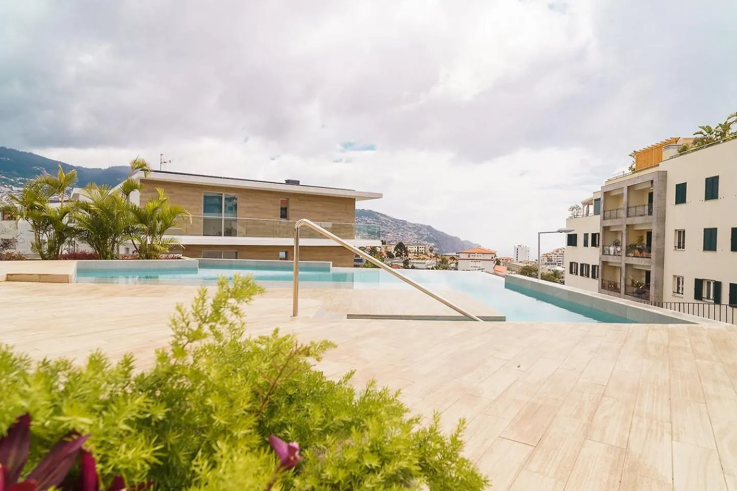 A Peaceful Retreat Near The City Centre Funchal  0*, Funchal (Madeira)